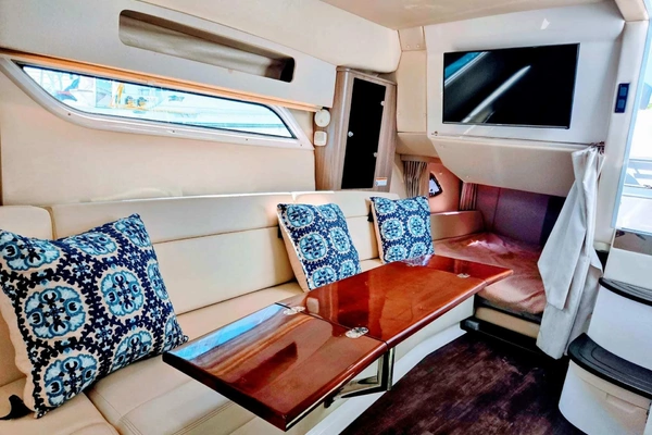 Regal 35 Sport Coupe Yacht For Sale