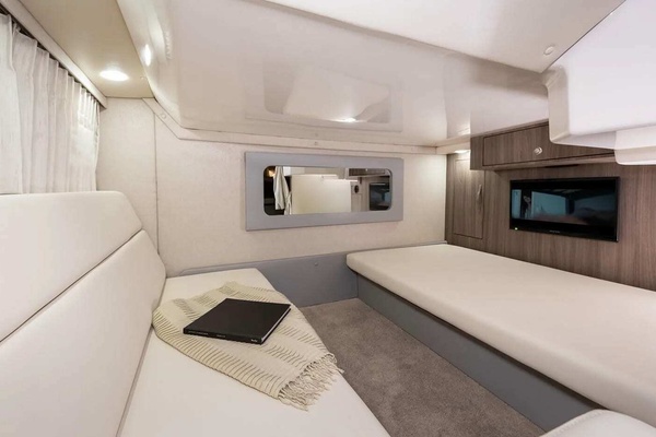 WillowBender 35ft Regal Yacht For Sale
