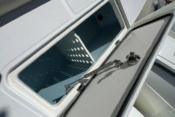TOOTH AND NAIL 38ft Boston Whaler Yacht For Sale