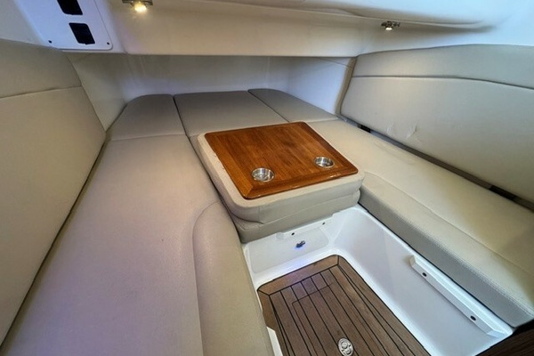 TOOTH AND NAIL 38ft Boston Whaler Yacht For Sale