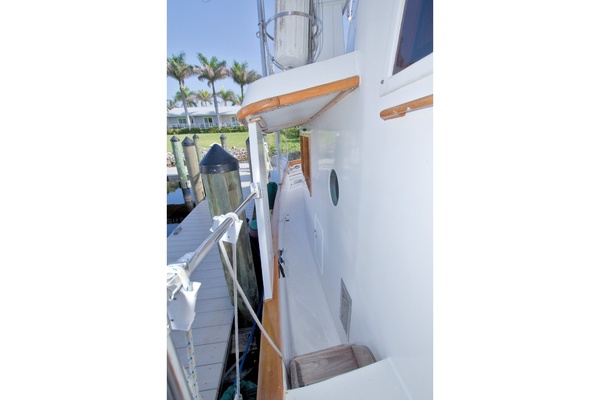 New Moon 42ft Kadey Krogen Yacht For Sale