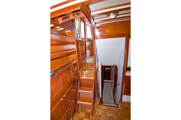 New Moon 42ft Kadey Krogen Yacht For Sale