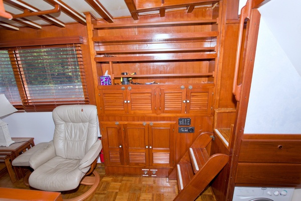 New Moon 42ft Kadey Krogen Yacht For Sale