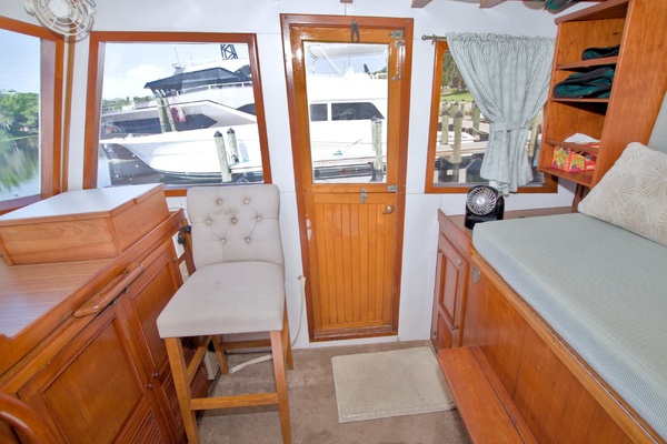 New Moon 42ft Kadey Krogen Yacht For Sale