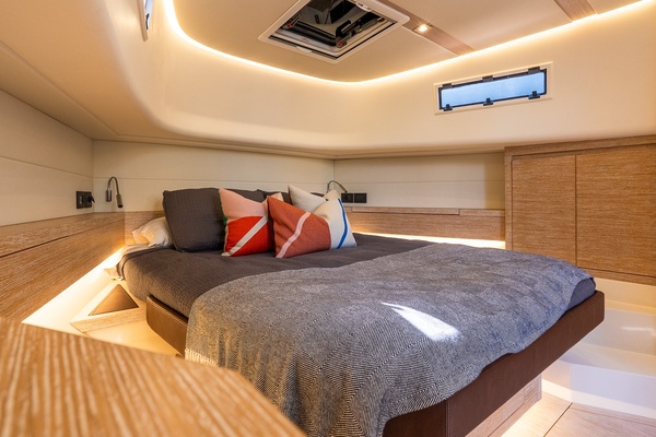 43ft Pardo Yachts Yacht For Sale