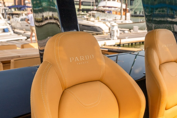 Pardo Yachts 43 Yacht For Sale
