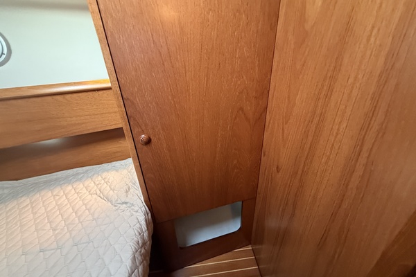 Slip Stream  35ft Jeanneau Yacht For Sale