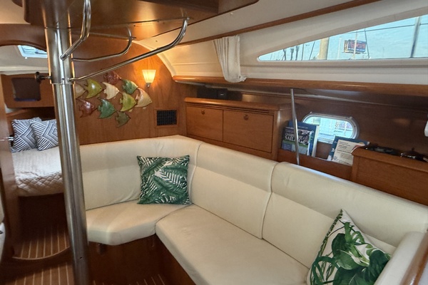 Slip Stream  35ft Jeanneau Yacht For Sale