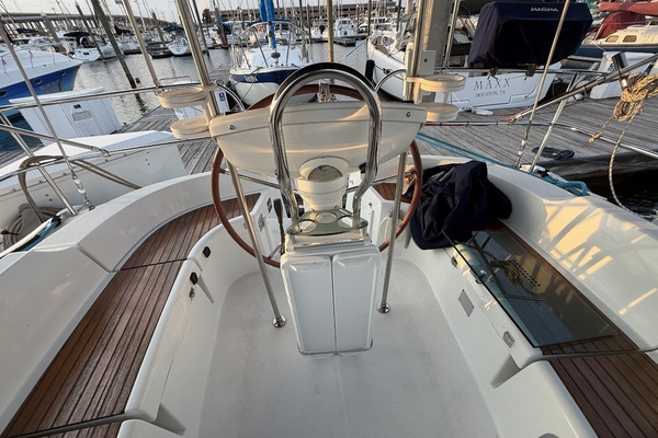 Slip Stream  35ft Jeanneau Yacht For Sale