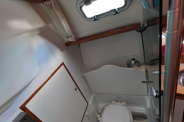 Slip Stream  35ft Jeanneau Yacht For Sale