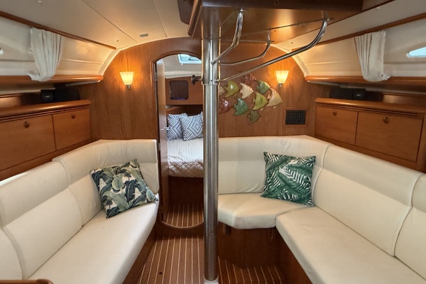 Slip Stream  35ft Jeanneau Yacht For Sale