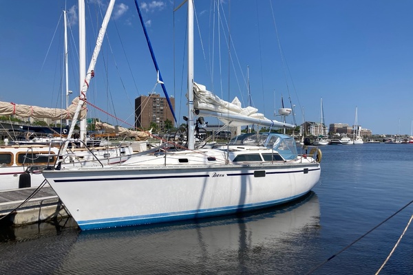 Danu 33ft Hunter Yacht For Sale