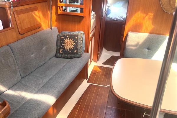Danu 33ft Hunter Yacht For Sale