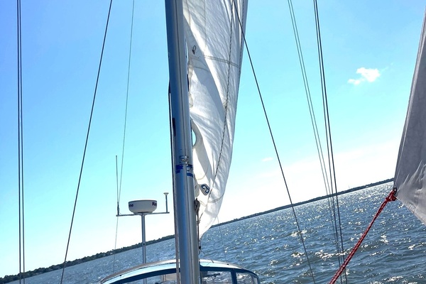 Danu 33ft Hunter Yacht For Sale