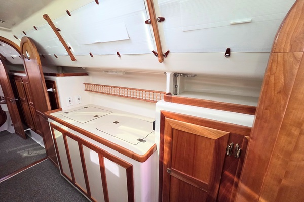 Masquerade 37ft Grainger Yacht For Sale
