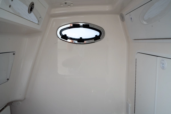 Regulator 34 Yacht For Sale