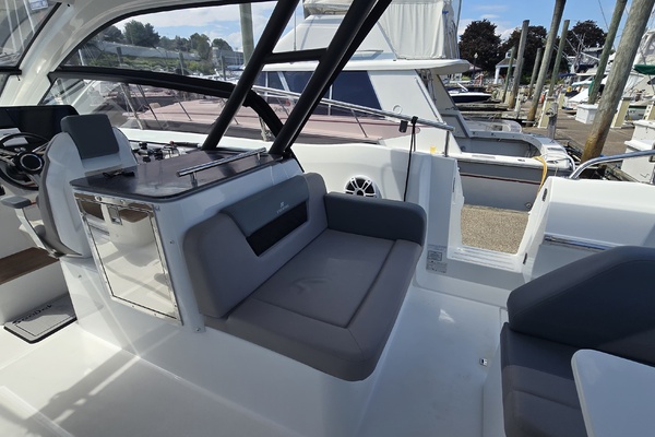 SeaRumDipity 38ft Four Winns Yacht For Sale