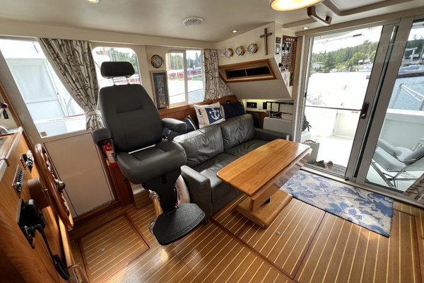 39ft Mainship Yacht For Sale