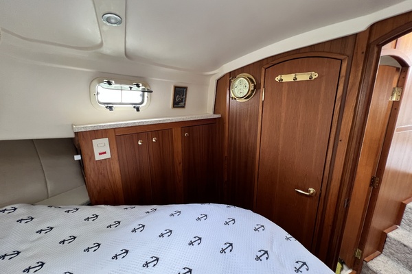 39ft Mainship Yacht For Sale