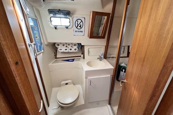 39ft Mainship Yacht For Sale