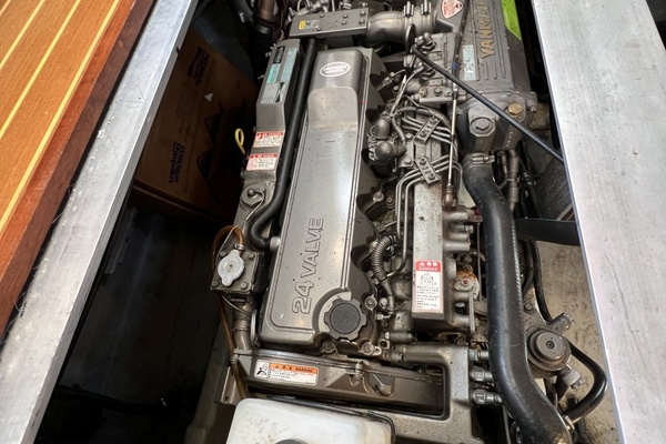 39ft Mainship Yacht For Sale