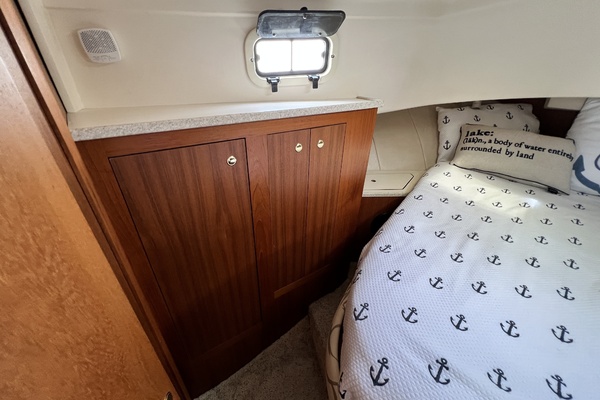 39ft Mainship Yacht For Sale