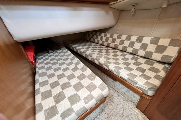 39ft Mainship Yacht For Sale