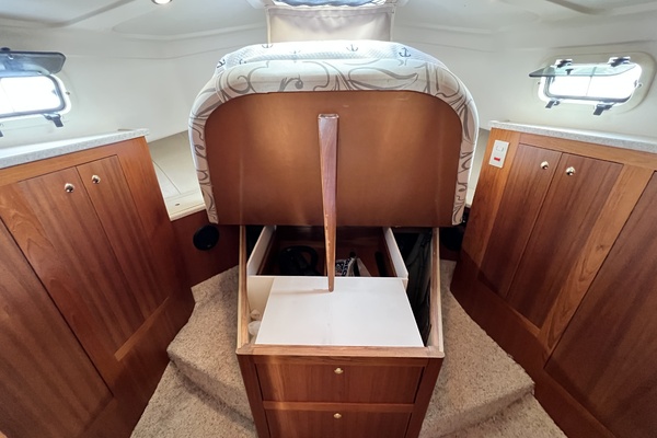 39ft Mainship Yacht For Sale