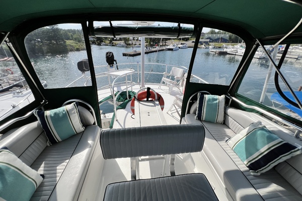 39ft Mainship Yacht For Sale