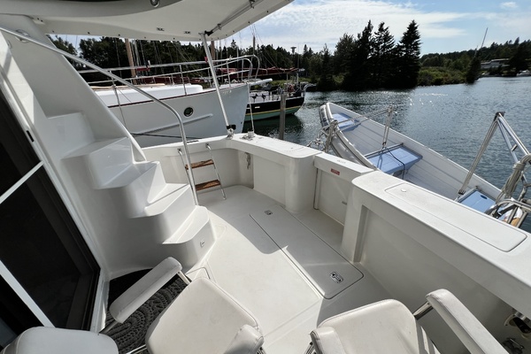 39ft Mainship Yacht For Sale