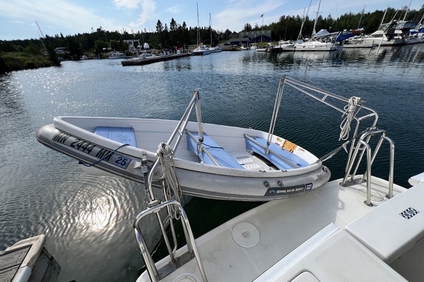 39ft Mainship Yacht For Sale