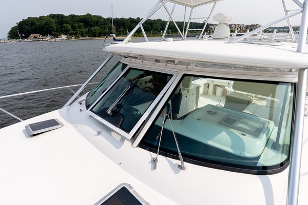 CRYSTAL SPRING 38ft Tiara Yachts Yacht For Sale