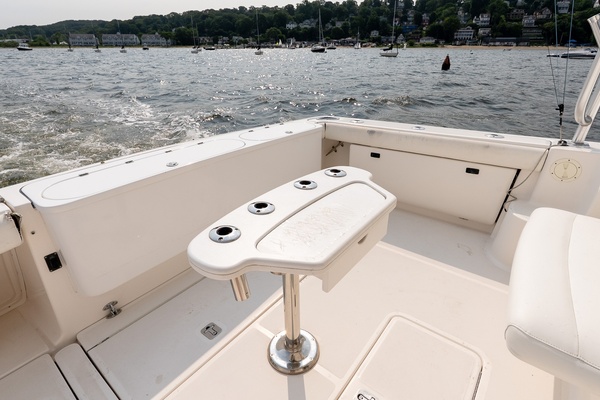 CRYSTAL SPRING 38ft Tiara Yachts Yacht For Sale