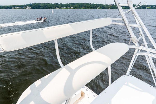 CRYSTAL SPRING 38ft Tiara Yachts Yacht For Sale