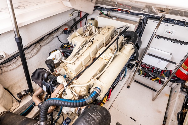 CRYSTAL SPRING 38ft Tiara Yachts Yacht For Sale