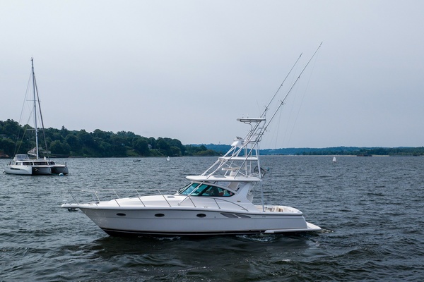 2004 Tiara Yachts 3800 Open