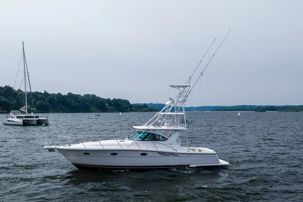 38-ft-Tiara Yachts-2004-3800 Open-CRYSTAL SPRING Glen Cove New York United States  yacht for sale