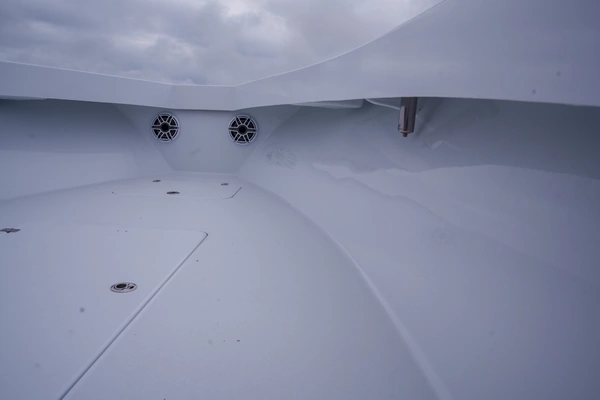 Conch 33 Yacht For Sale