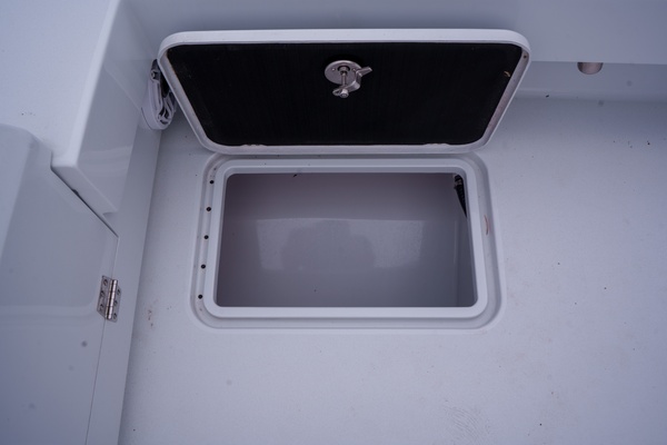 33ft Conch Yacht For Sale