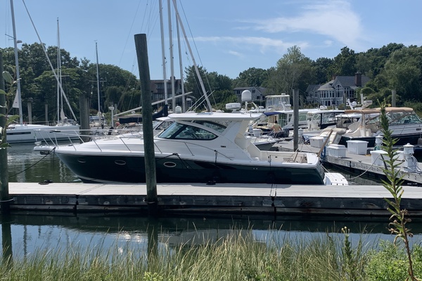 38ft Tiara Yachts Yacht For Sale