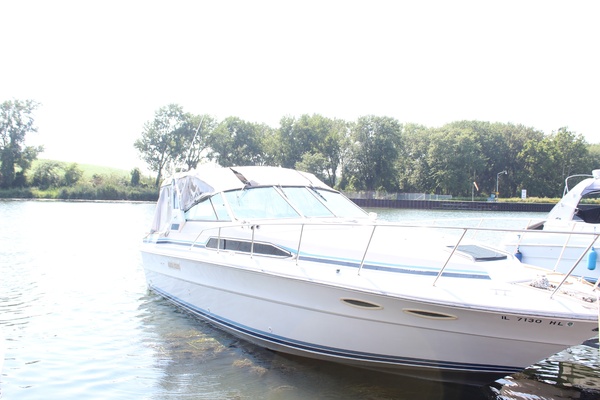 34ft Sea Ray Yacht For Sale