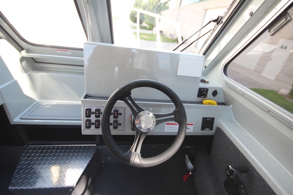 Boat Show Special Pricing 24ft Weldcraft Yacht For Sale