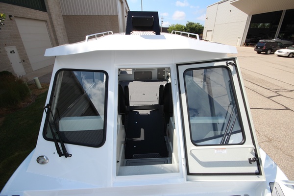 Boat Show Special Pricing 24ft Weldcraft Yacht For Sale