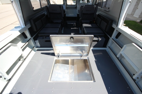 Boat Show Special Pricing 24ft Weldcraft Yacht For Sale