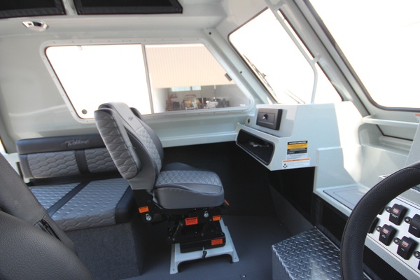 Boat Show Special Pricing 24ft Weldcraft Yacht For Sale