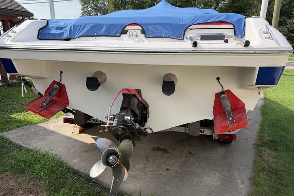 26ft Powerquest Yacht For Sale