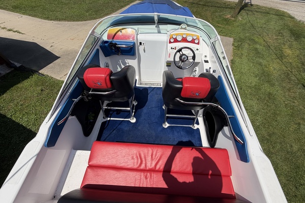 26ft Powerquest Yacht For Sale
