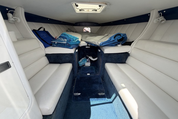 26ft Powerquest Yacht For Sale