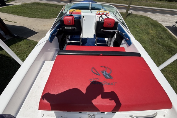 26ft Powerquest Yacht For Sale