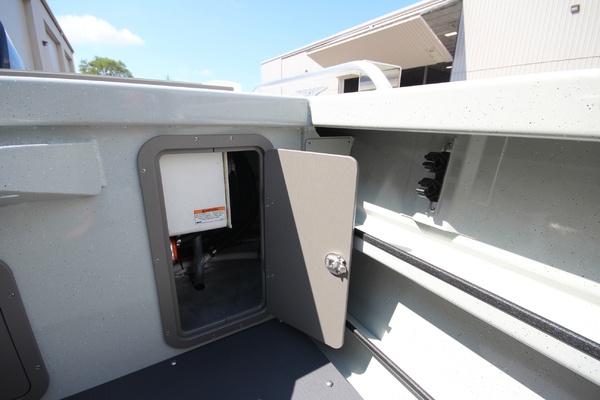 Boat Show Special Pricing 24ft Weldcraft Yacht For Sale